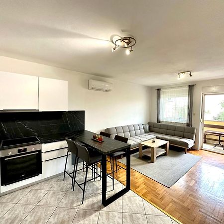 Apartment Ines 梅杜林 外观 照片
